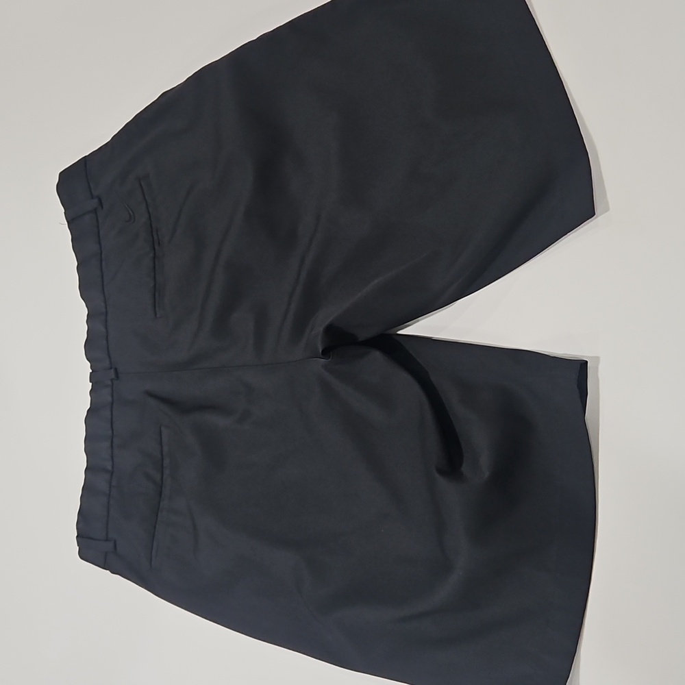 Nike Golf ⛳️ Men's Classic Black Shorts SZ 32" - Picture 2 of 4